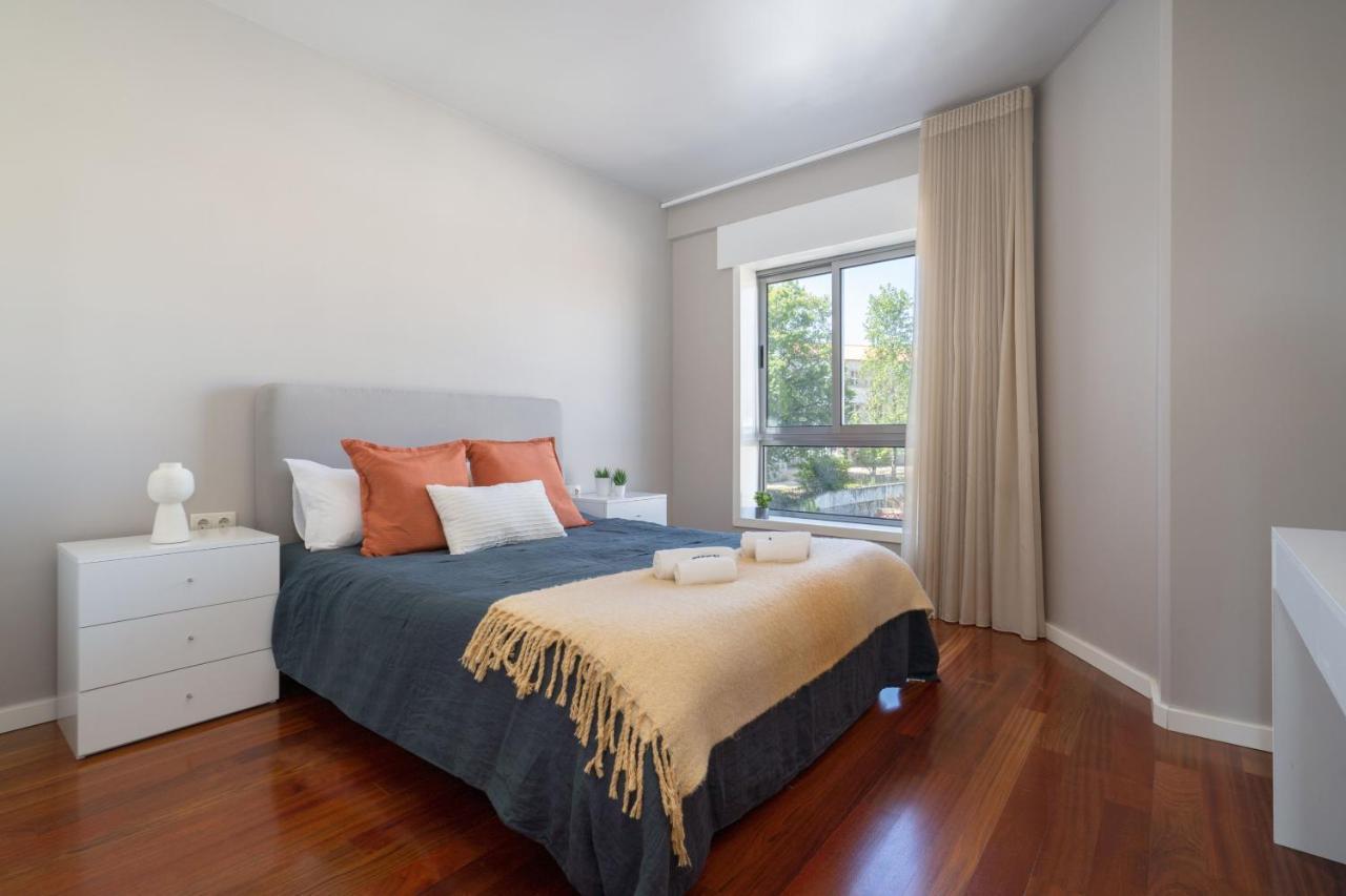 Carolina Roomy & Modern Apartment Porto Eksteriør billede