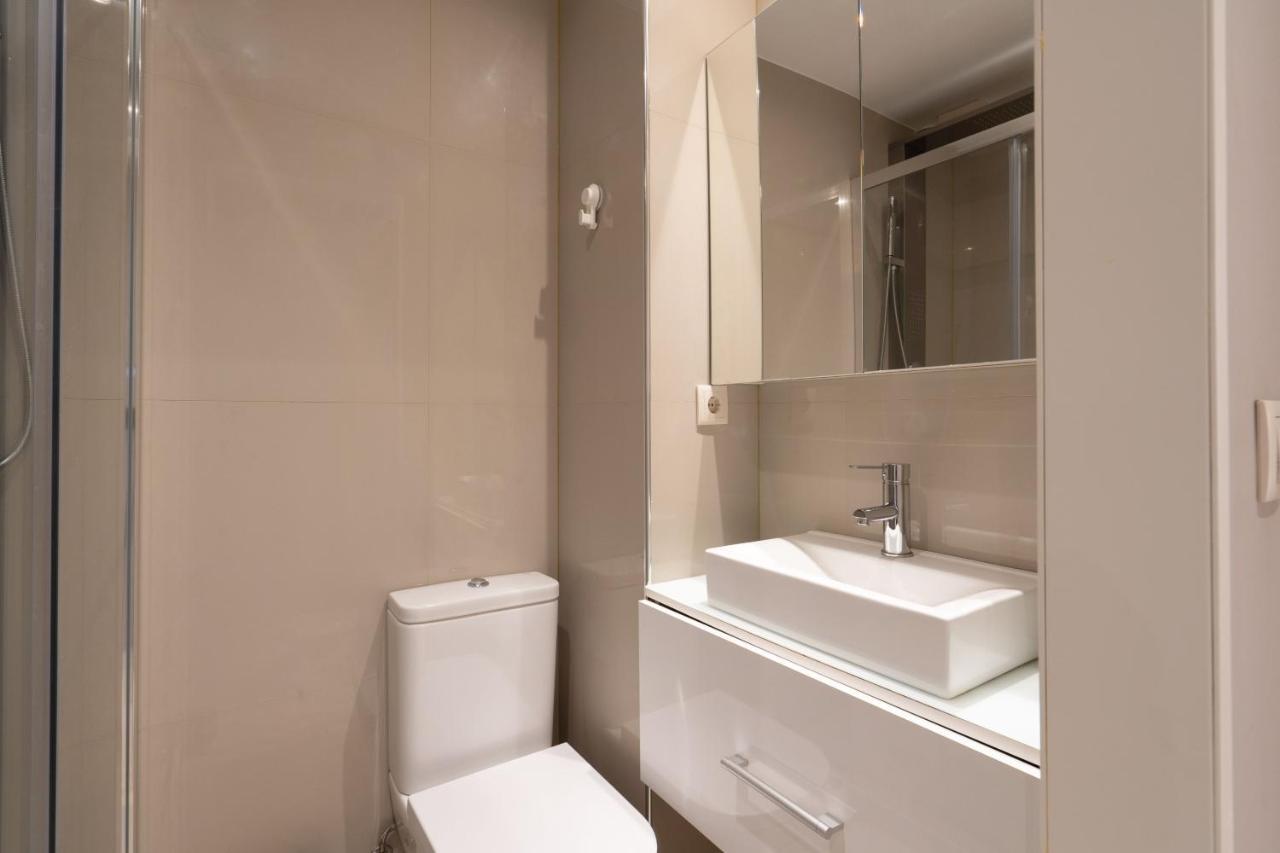 Carolina Roomy & Modern Apartment Porto Eksteriør billede